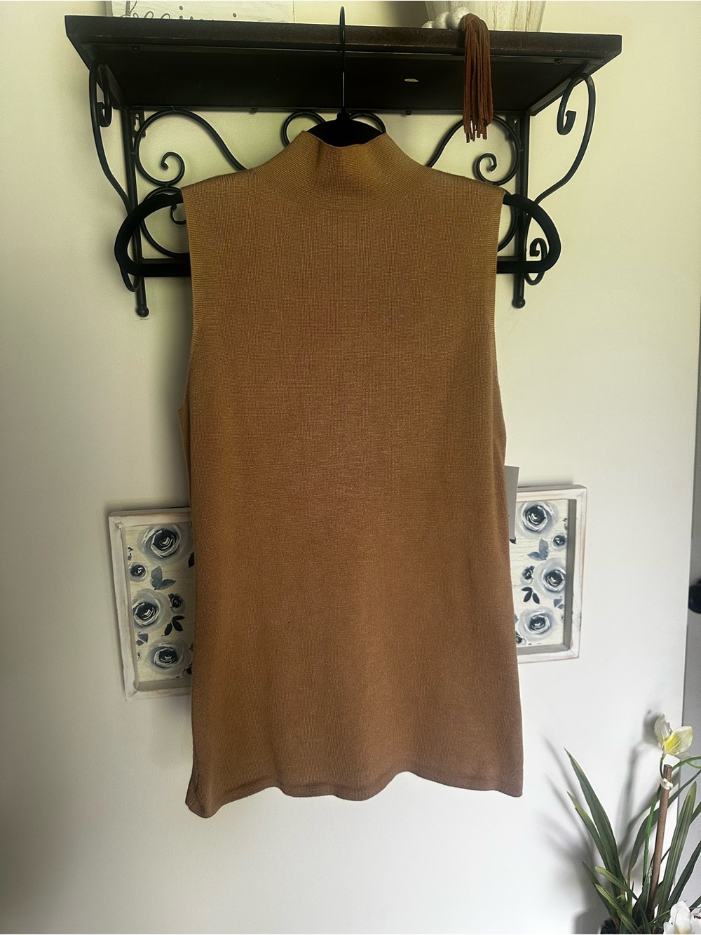 Nine West Ribbed Sleeveless Knit Top in Camel Brown NWT